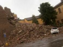 Ущерб от землетрясения в Италии составил сотни миллионов евро.